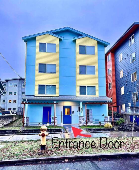 Private Room With Shared Bathroom On The 1St Floor 10 Minutes Walk To University Of Washington 시애틀 외부 사진
