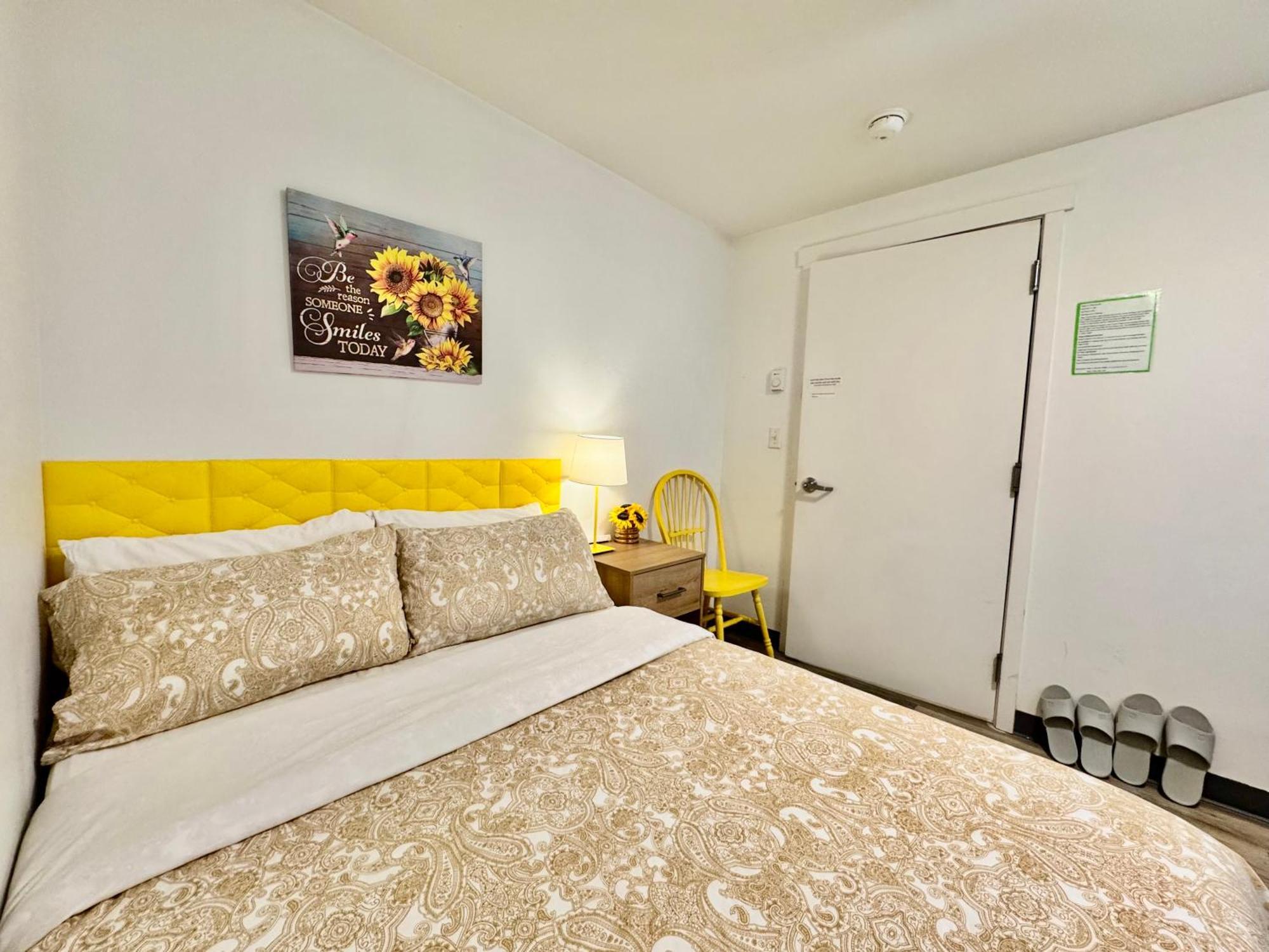 Private Room With Shared Bathroom On The 1St Floor 10 Minutes Walk To University Of Washington 시애틀 외부 사진