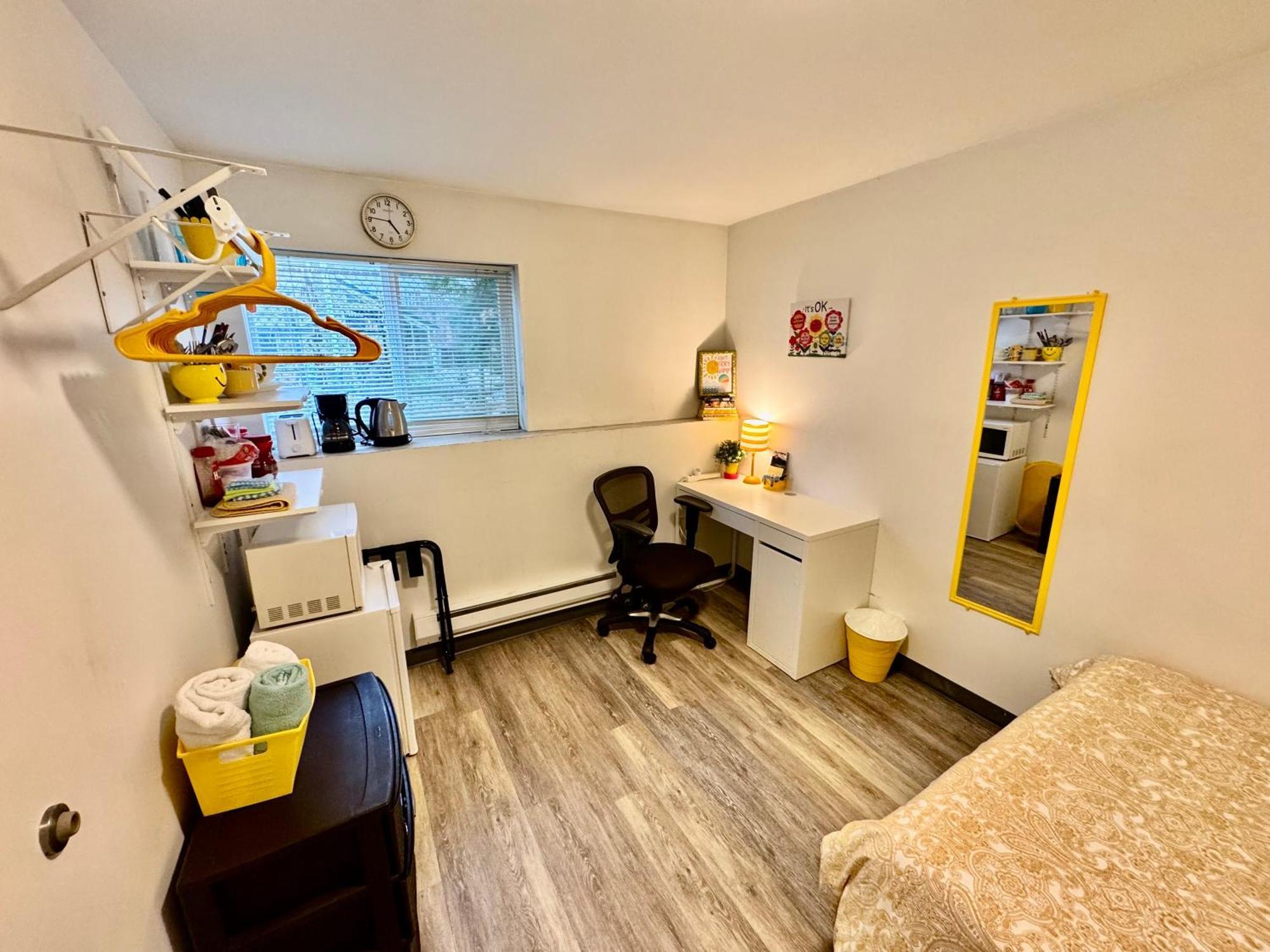 Private Room With Shared Bathroom On The 1St Floor 10 Minutes Walk To University Of Washington 시애틀 외부 사진