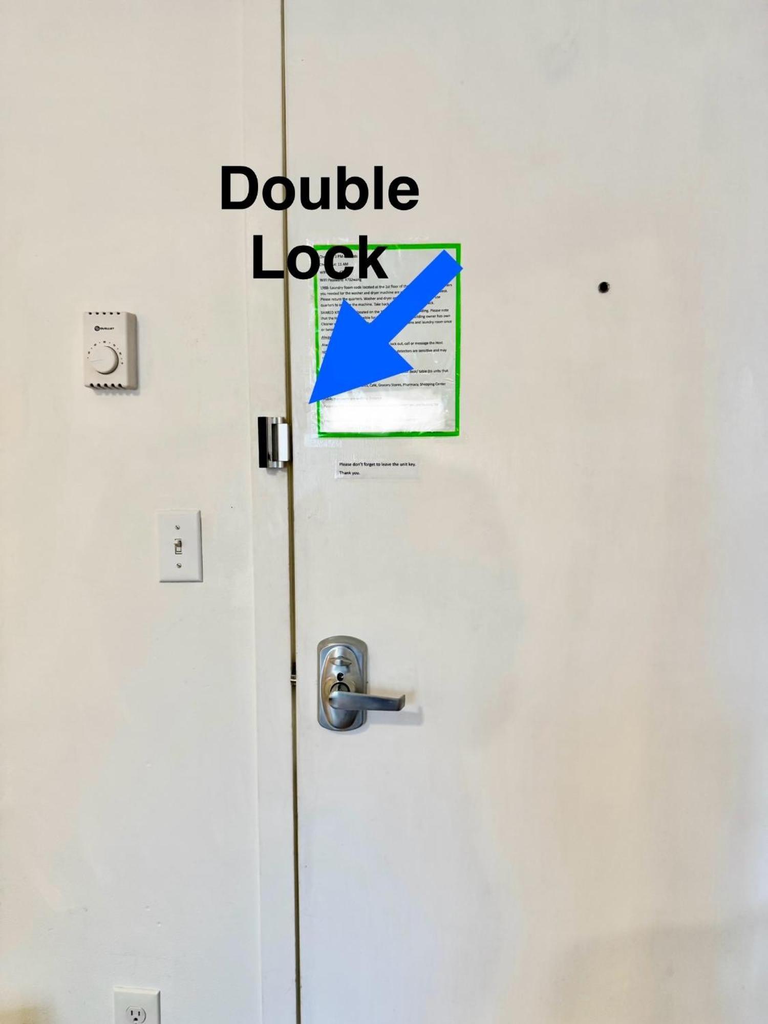 Private Room With Shared Bathroom On The 1St Floor 10 Minutes Walk To University Of Washington 시애틀 외부 사진
